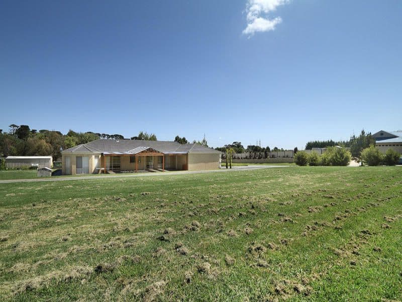 5 Radesin Rise, NARRE WARREN NORTH VIC 3804, Narre Warren North - Thumbnail 4