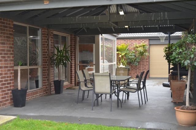 4 Loveridge Way, SOUTH MORANG VIC 3752, South Morang - Thumbnail 7