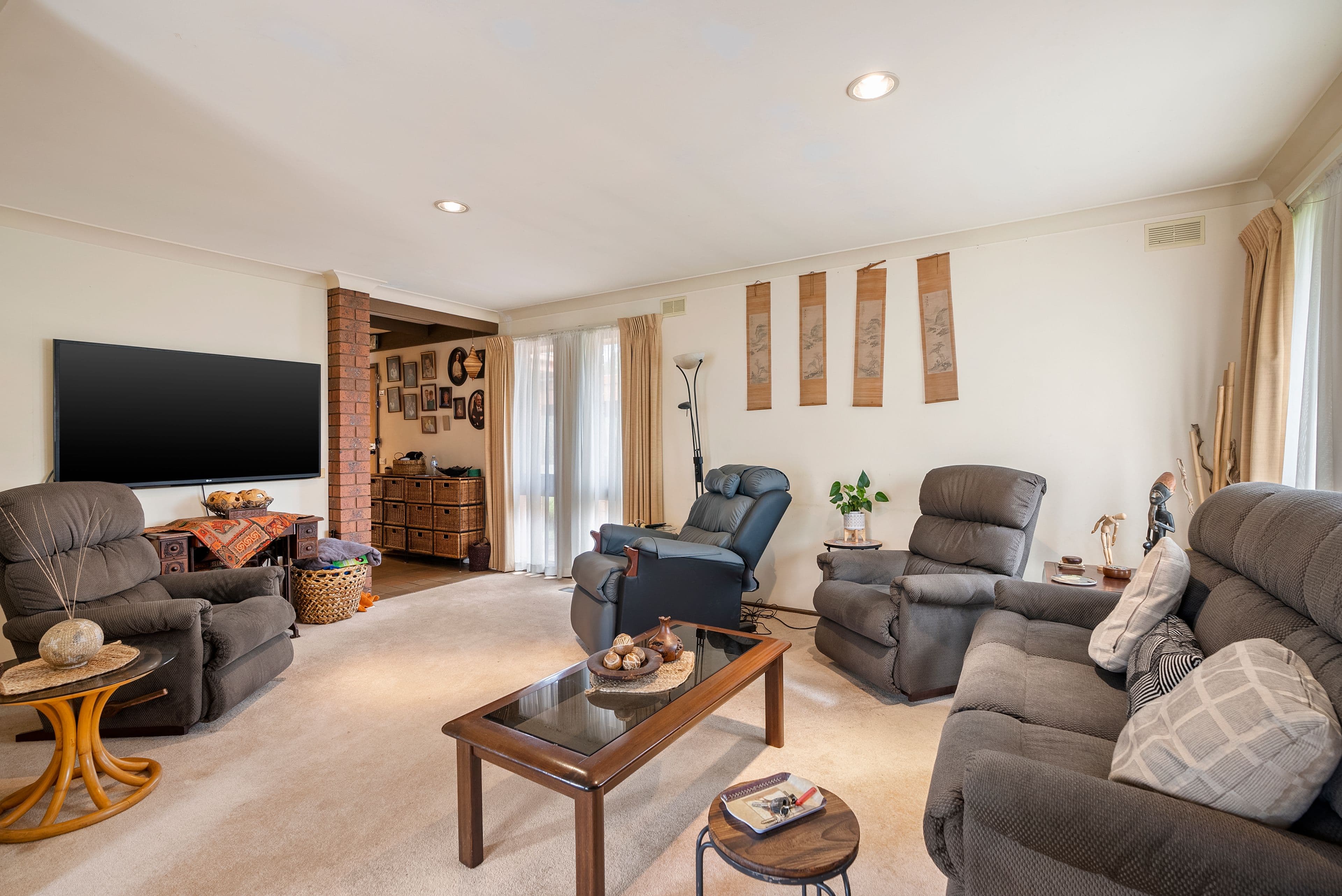 9 Lynian Court, Ferntree Gully VIC 3156, Ferntree Gully - Thumbnail 2