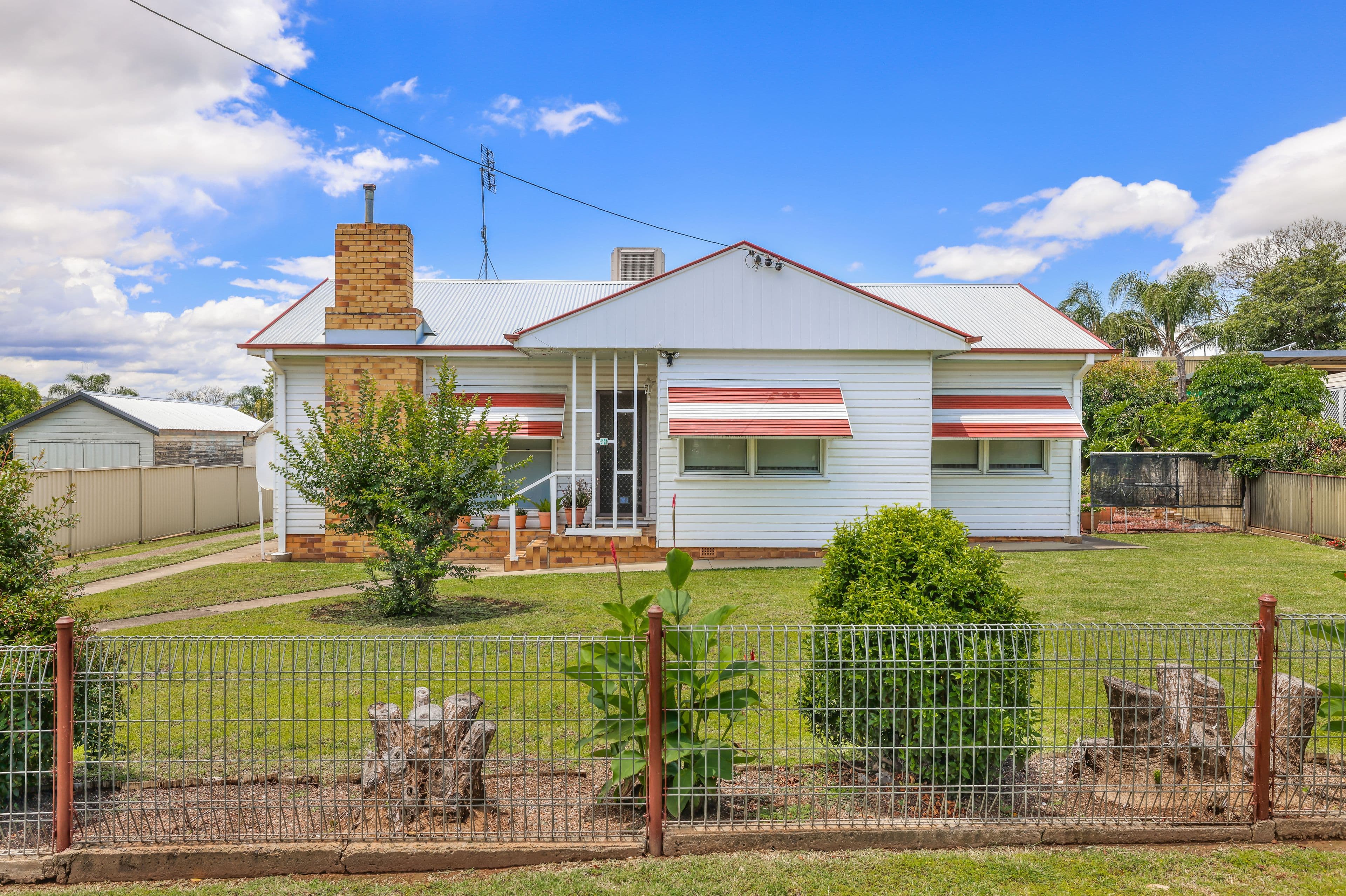21 Hillvue Road, Tamworth NSW 2340, South Tamworth - Image 1