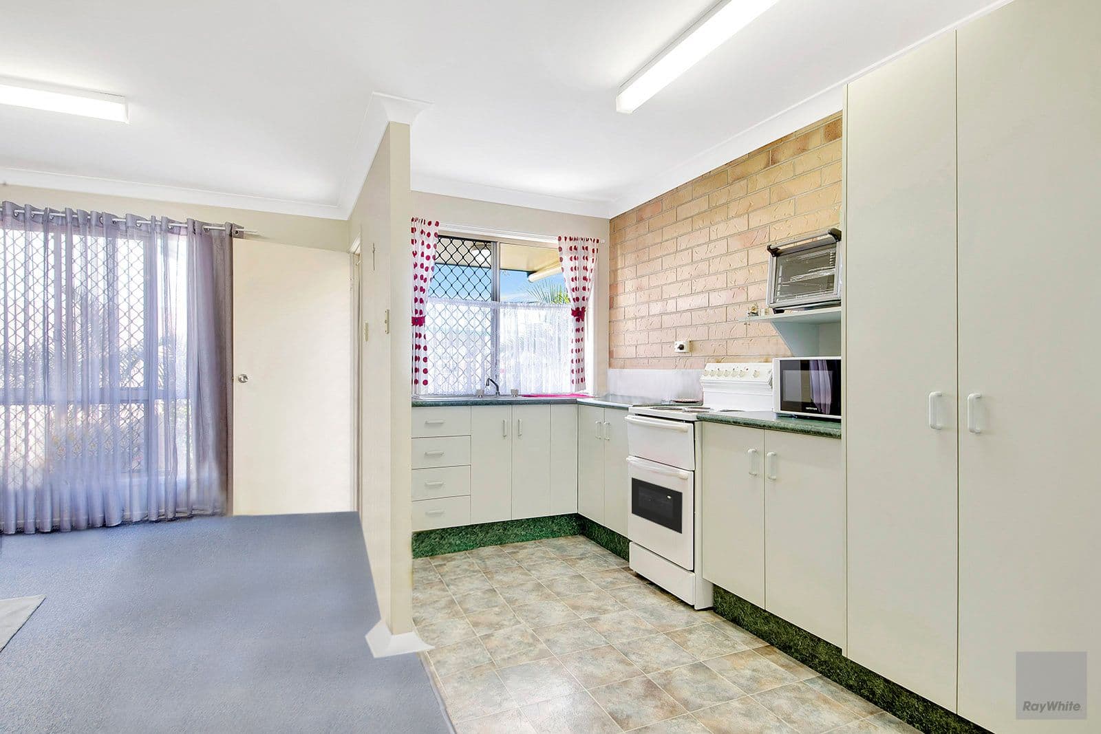 97 Whitman Street, Yeppoon QLD 4703, Yeppoon - Thumbnail 4