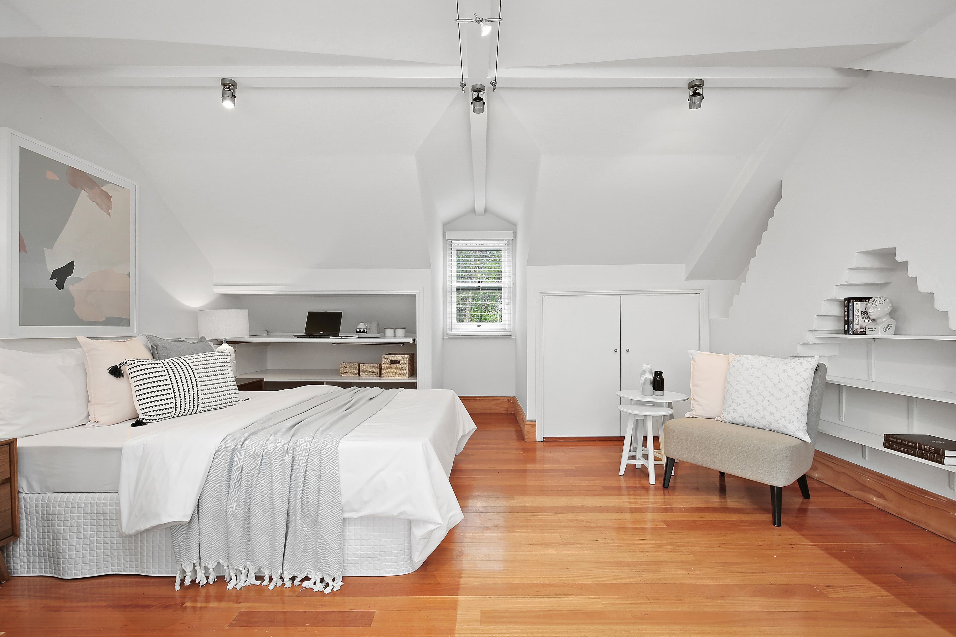 19 Watkin Street, Newtown - Thumbnail 6