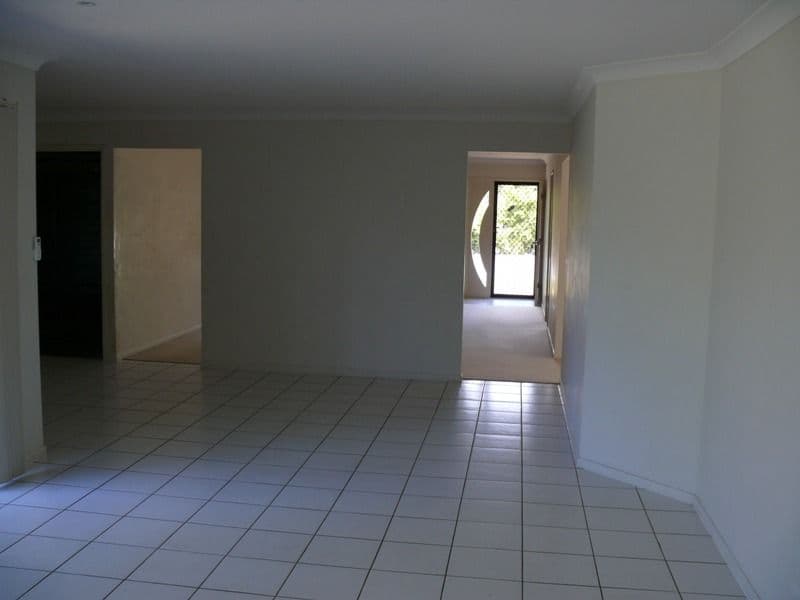 28 Flynn Court, MAUDSLAND QLD 4210, Maudsland - Thumbnail 3