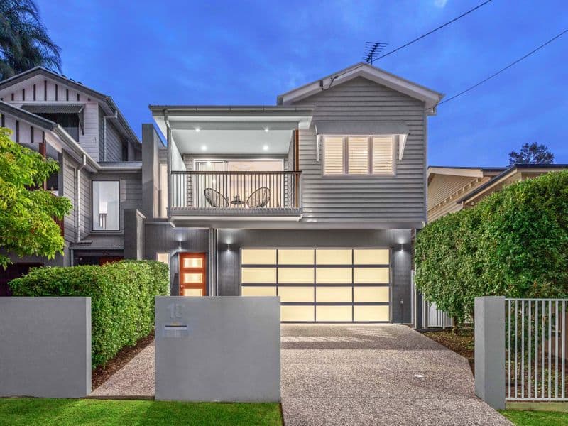 18 Dover Street, Hawthorne QLD 4171, Hawthorne - Image 1