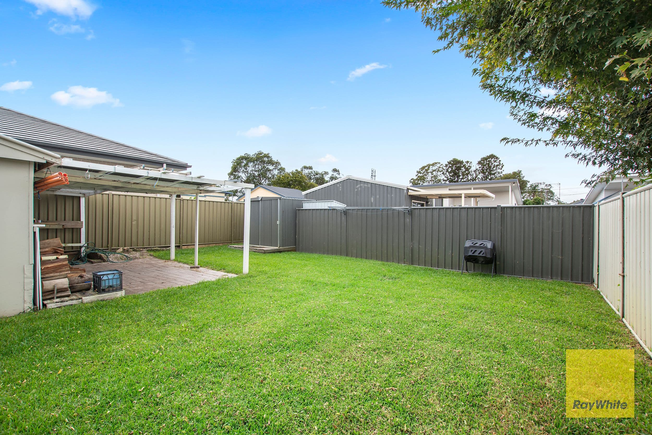 4 Fairview Street, Woy Woy NSW 2256, Woy Woy - Thumbnail 2