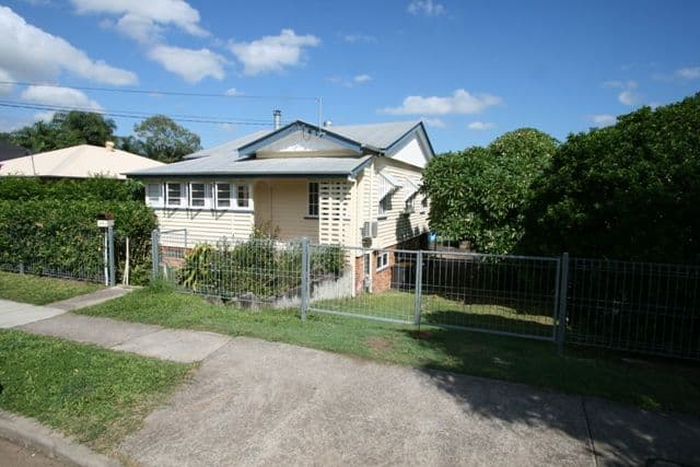 24 Birkalla Street, BULIMBA QLD 4171, Bulimba - Image 1