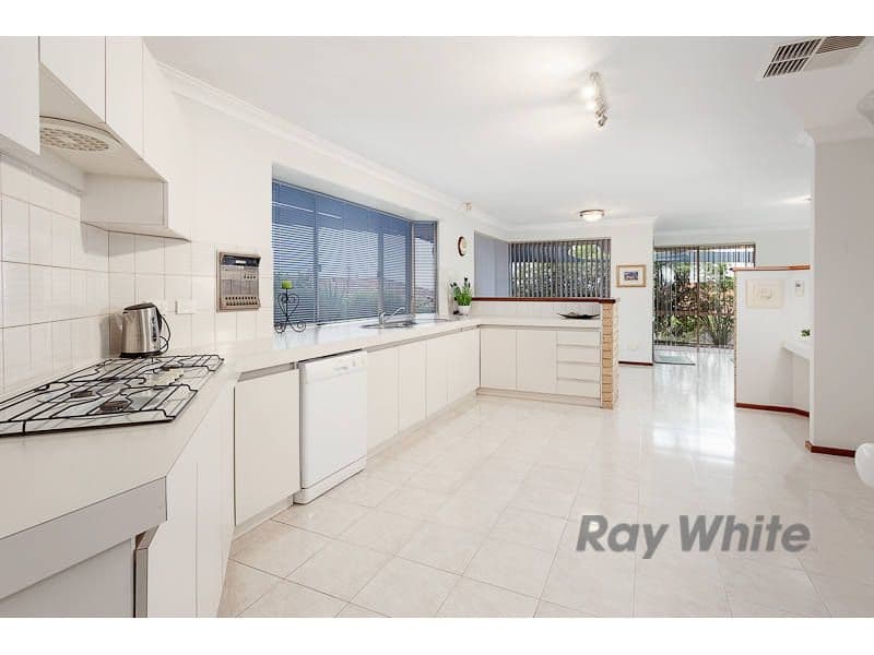 9 Ross Road, KARDINYA WA 6163, Kardinya - Thumbnail 4