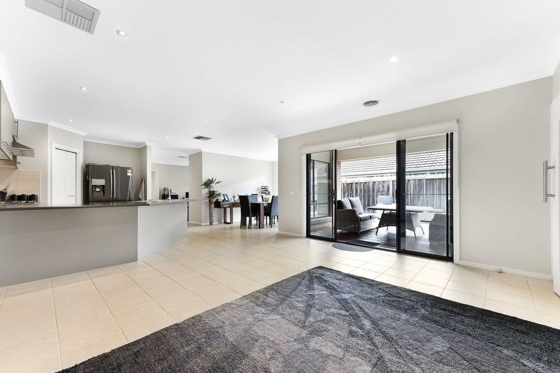 18 Embling Street, Berwick VIC 3806, Berwick - Thumbnail 2