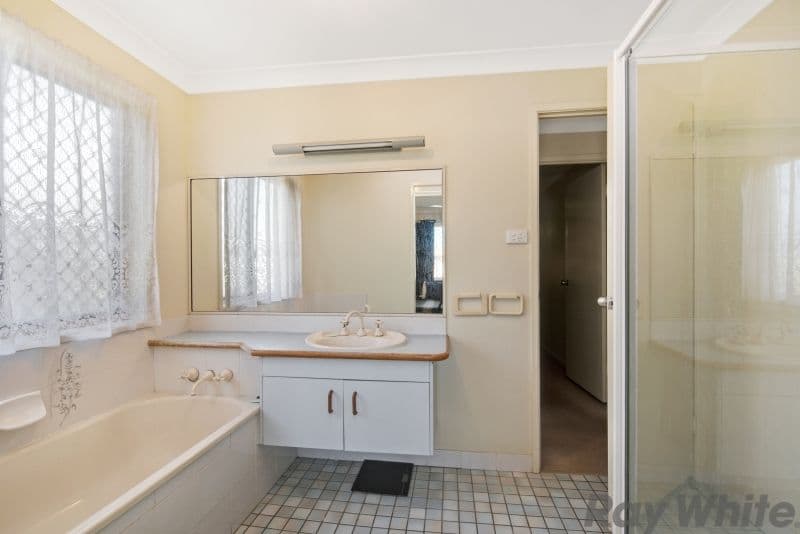 62 Kate Avenue, Deception Bay QLD 4508, Deception Bay - Thumbnail 5