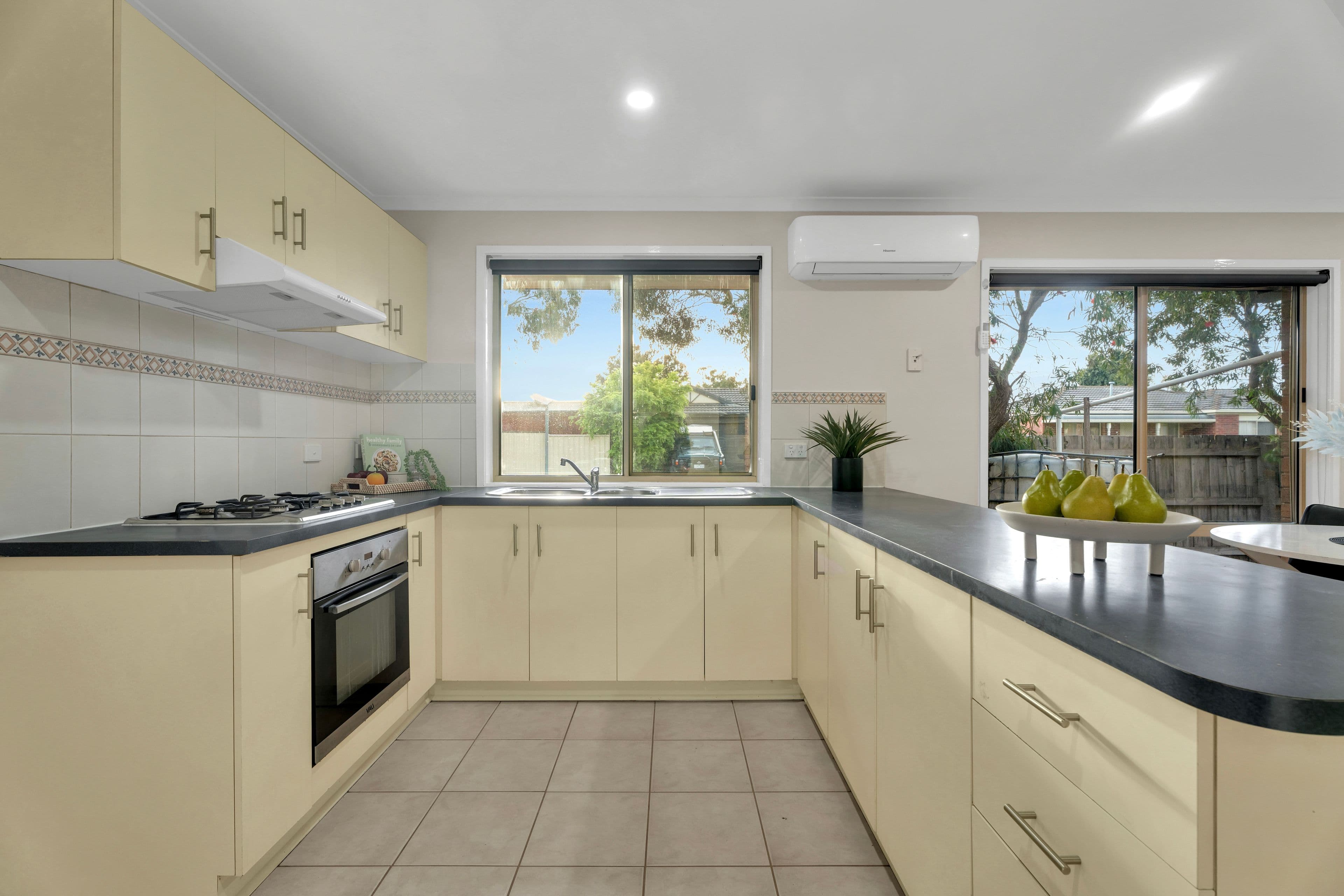 60 Bateman Grove, Hampton Park VIC 3976, Hampton Park - Thumbnail 3