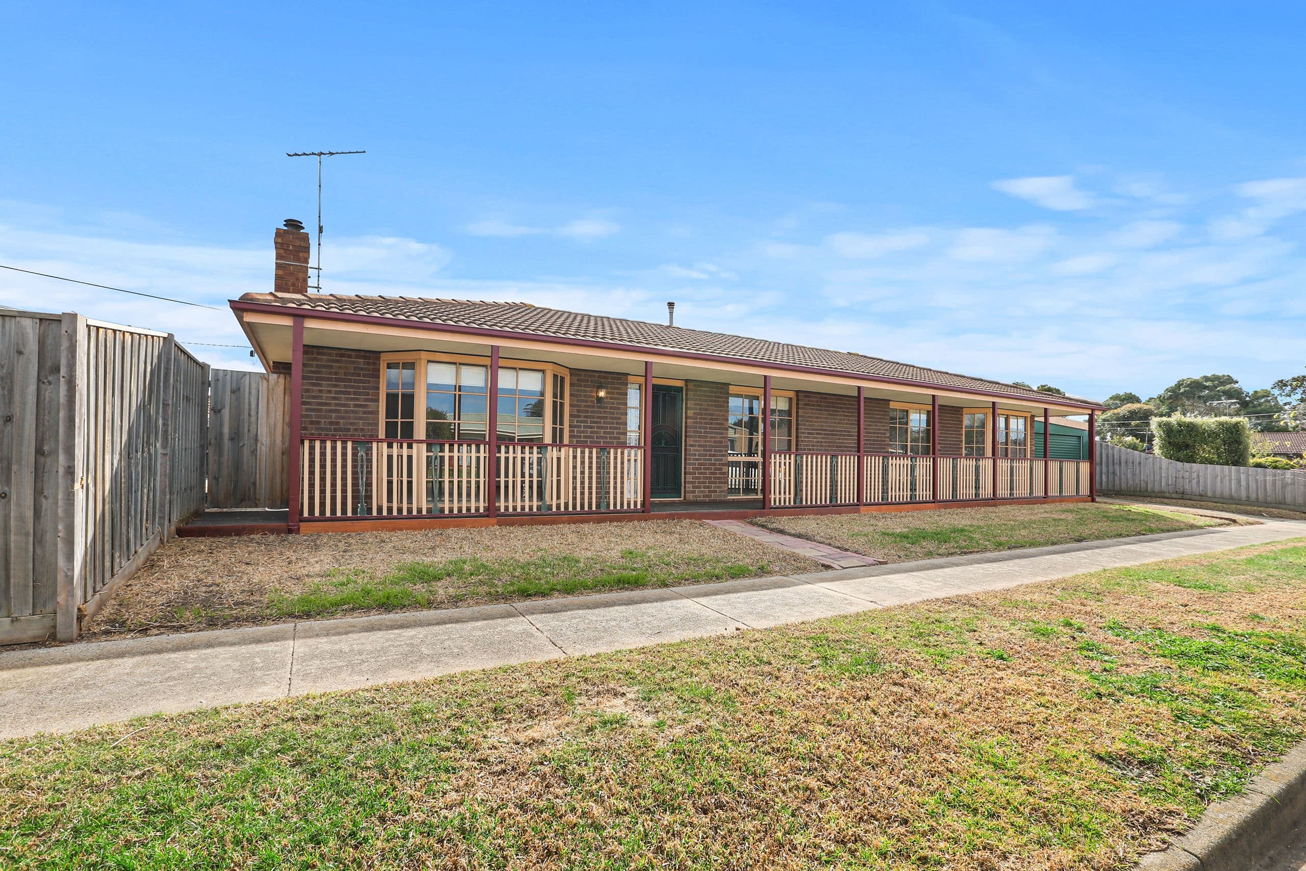 10 Orbit Drive, Whittington VIC 3219, Whittington - Thumbnail 2