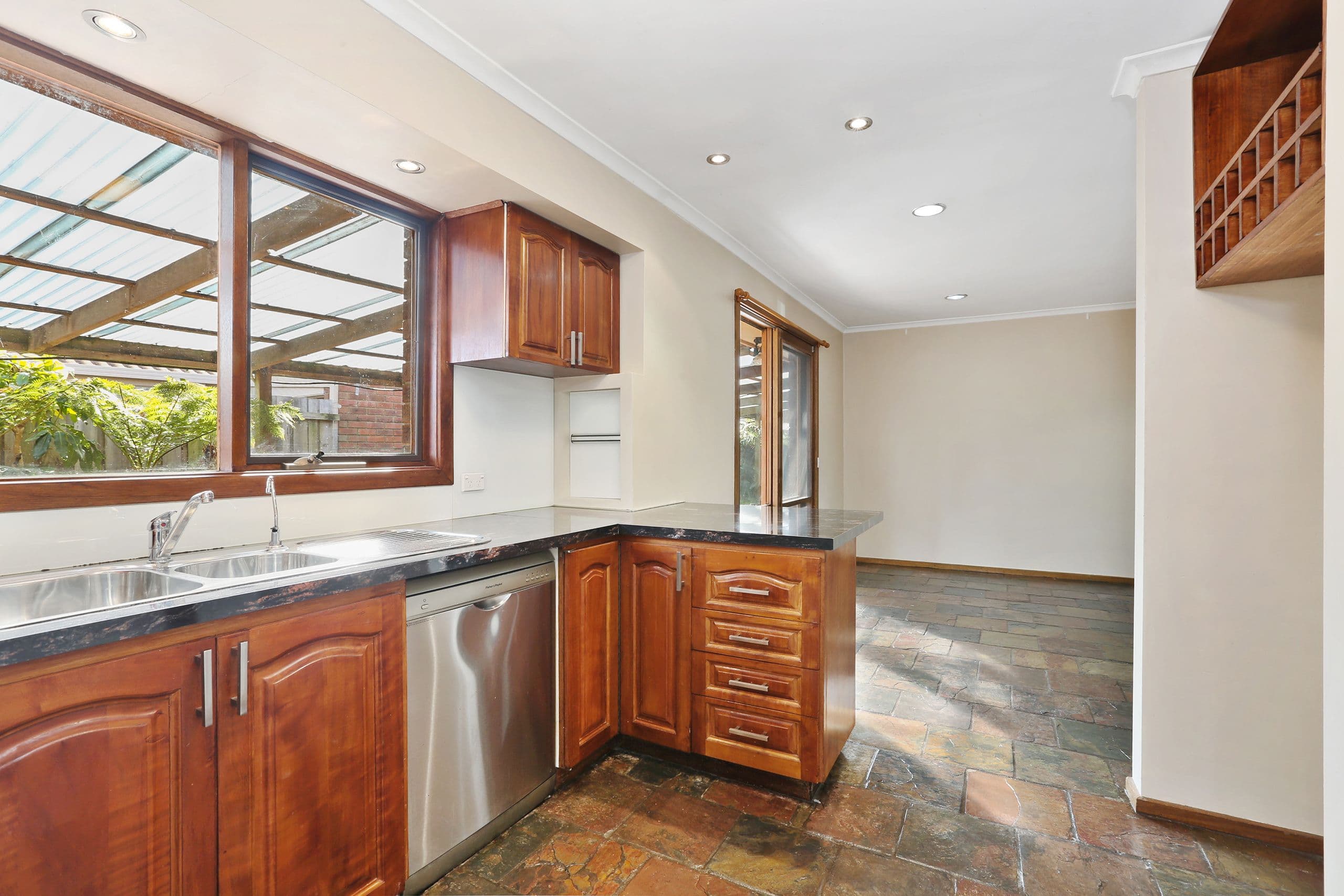 10 Orbit Drive, Whittington VIC 3219, Whittington - Thumbnail 5