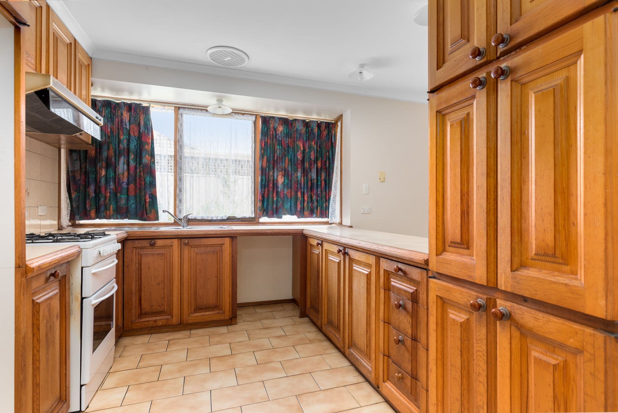 10 Heather Court, Hoppers Crossing VIC 3029, Hoppers Crossing - Thumbnail 3