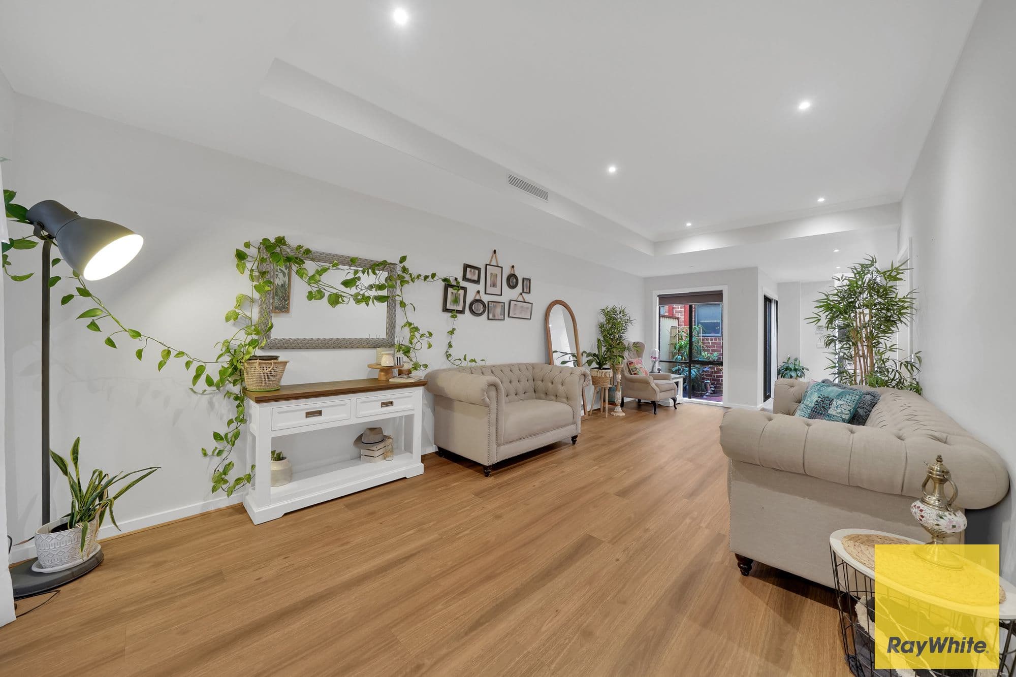 21 Lewin Street, Deer Park VIC 3023, Deer Park - Thumbnail 2