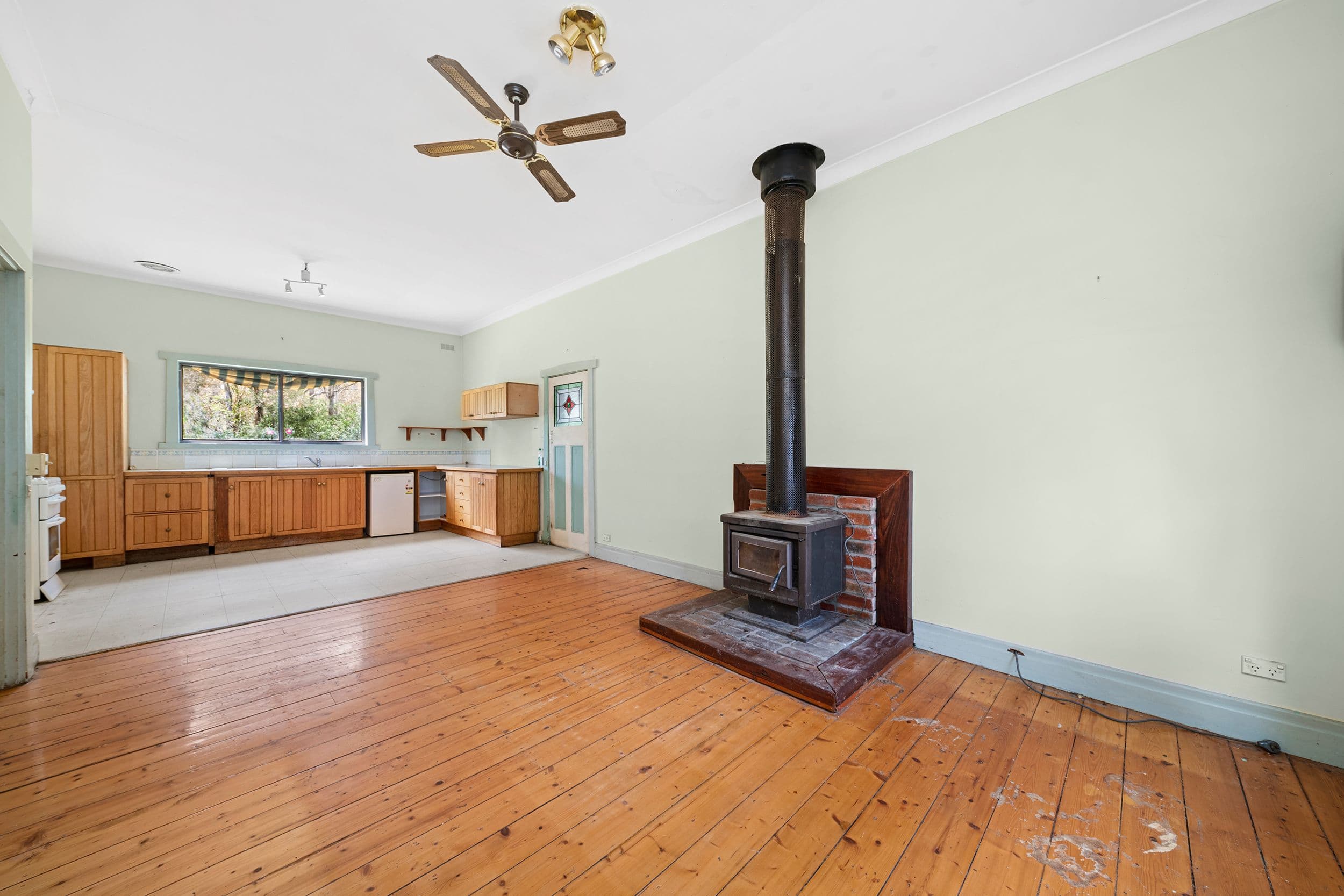 1-5 Clouston Court, Heathcote VIC 3523, Heathcote - Thumbnail 4