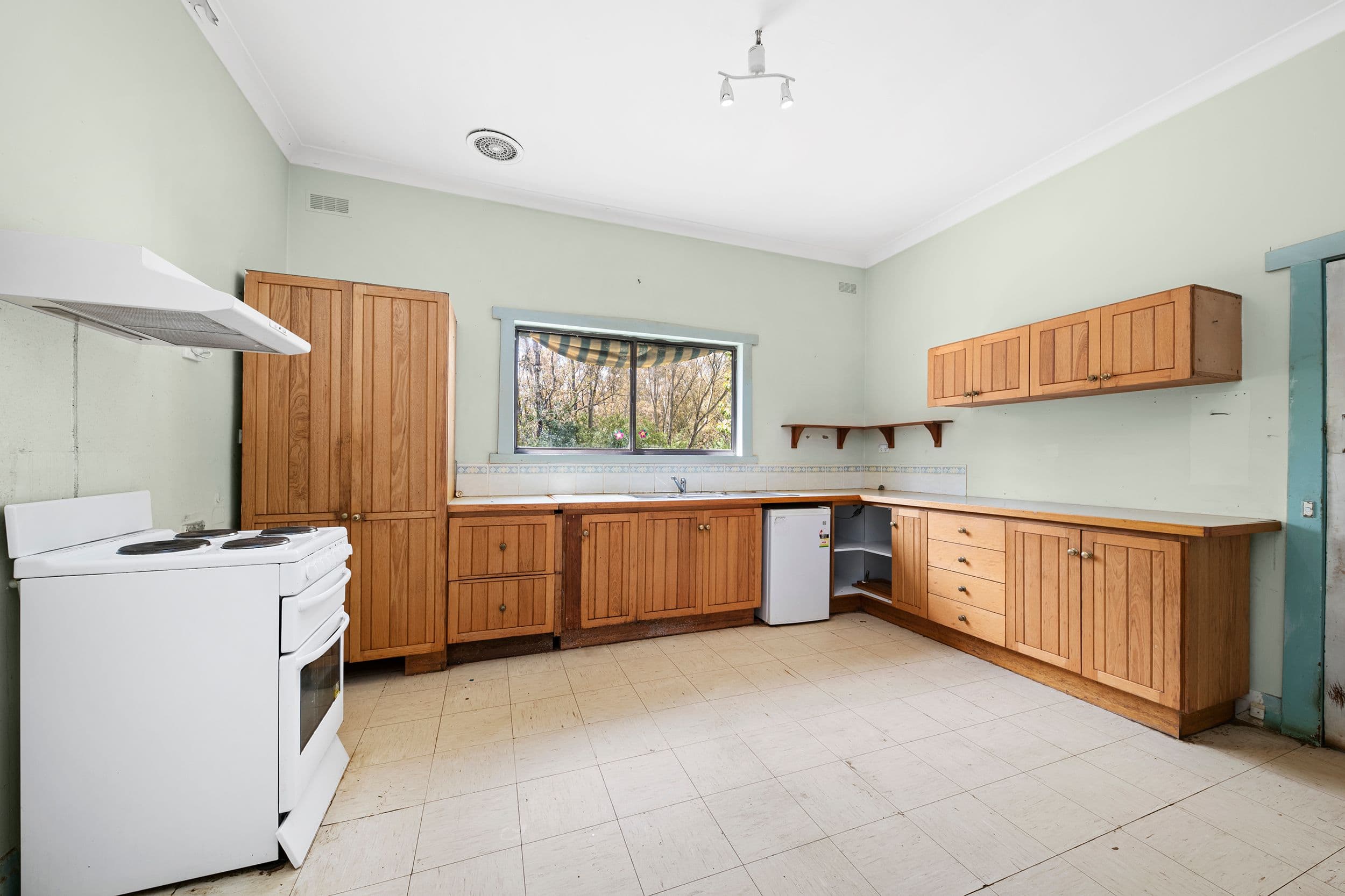 1-5 Clouston Court, Heathcote VIC 3523, Heathcote - Thumbnail 5