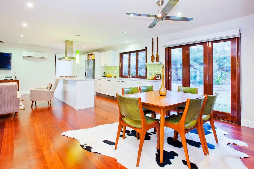 15 Stonyfell Court, HOLLAND PARK QLD 4121, Holland Park - Thumbnail 2