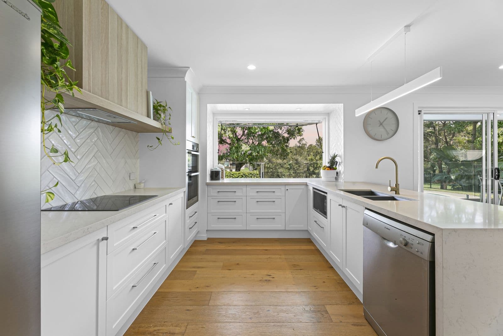 25 Beauty Point Drive, Robina QLD 4226, Robina - Thumbnail 2