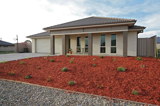 8 Angus Place, Bungendore - Image 1
