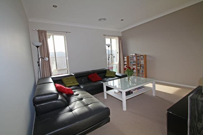 8 Angus Place, Bungendore - Thumbnail 4