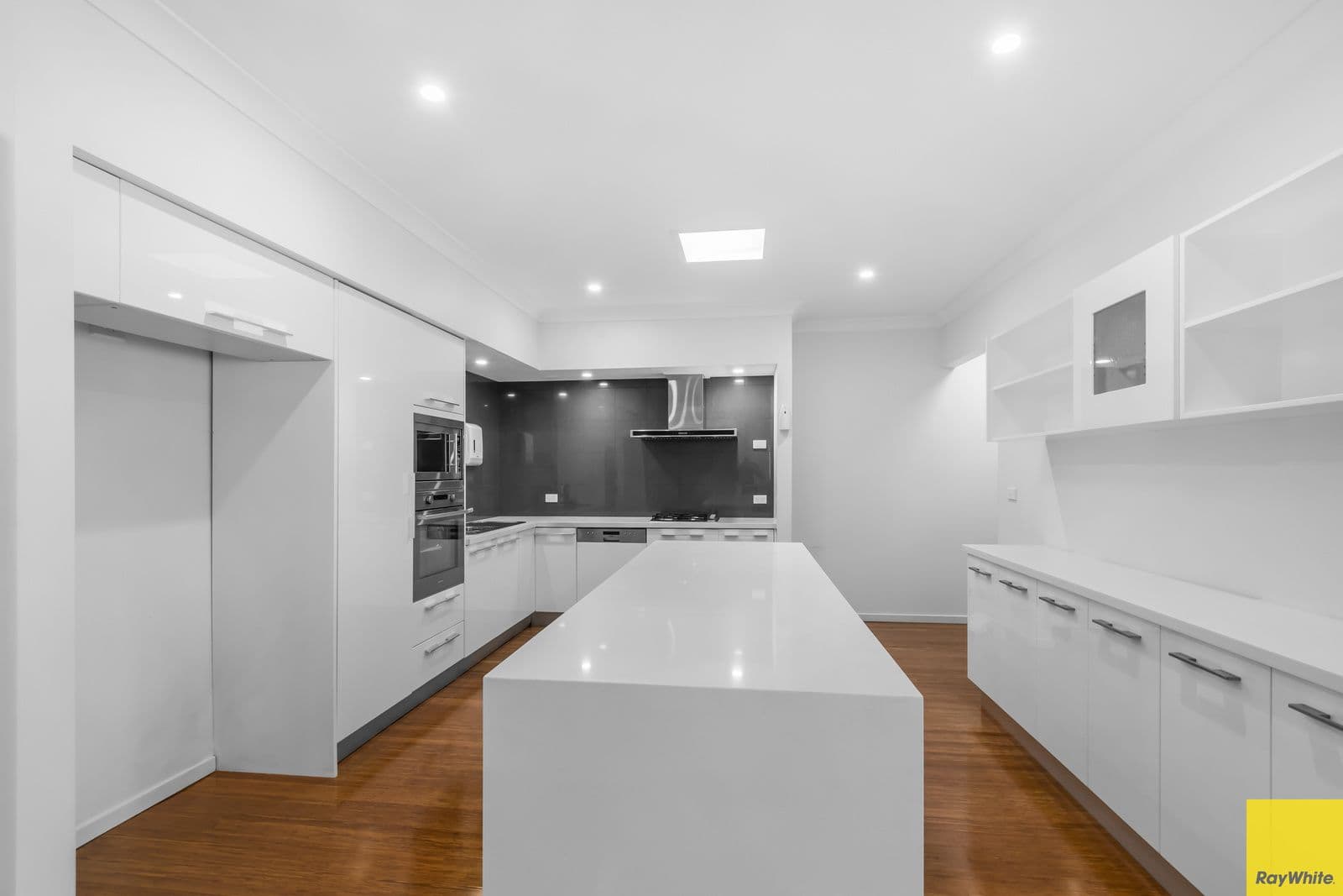 10 Broughton Avenue, Tullimbar NSW 2527, Tullimbar - Thumbnail 3
