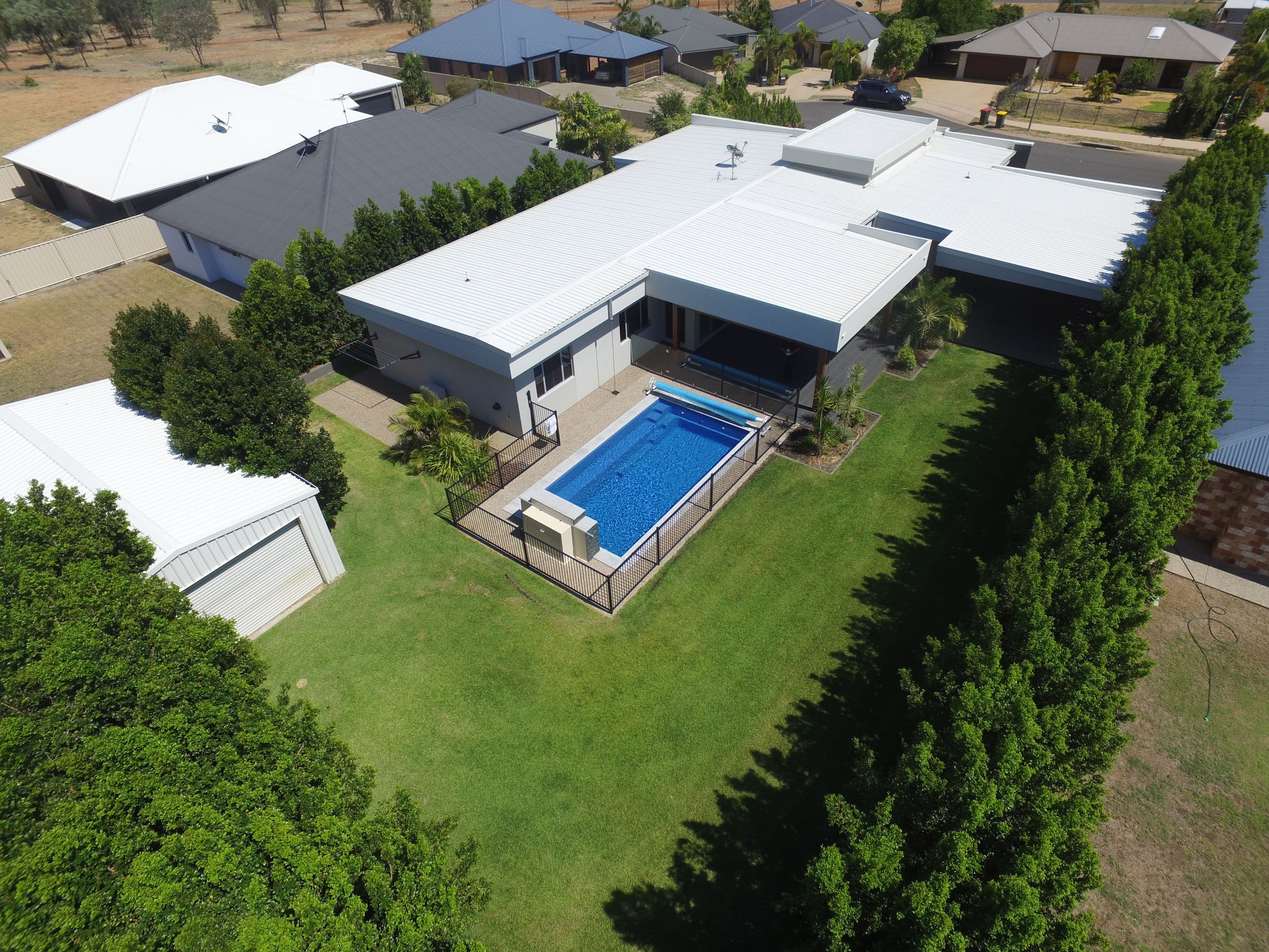 15 Morgan Place, Emerald QLD 4720, Emerald - Thumbnail 2