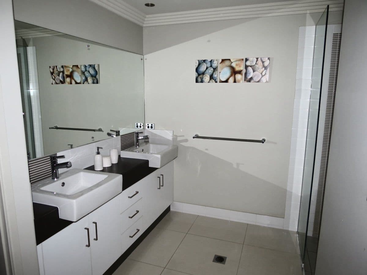 15 Morgan Place, Emerald QLD 4720, Emerald - Thumbnail 7