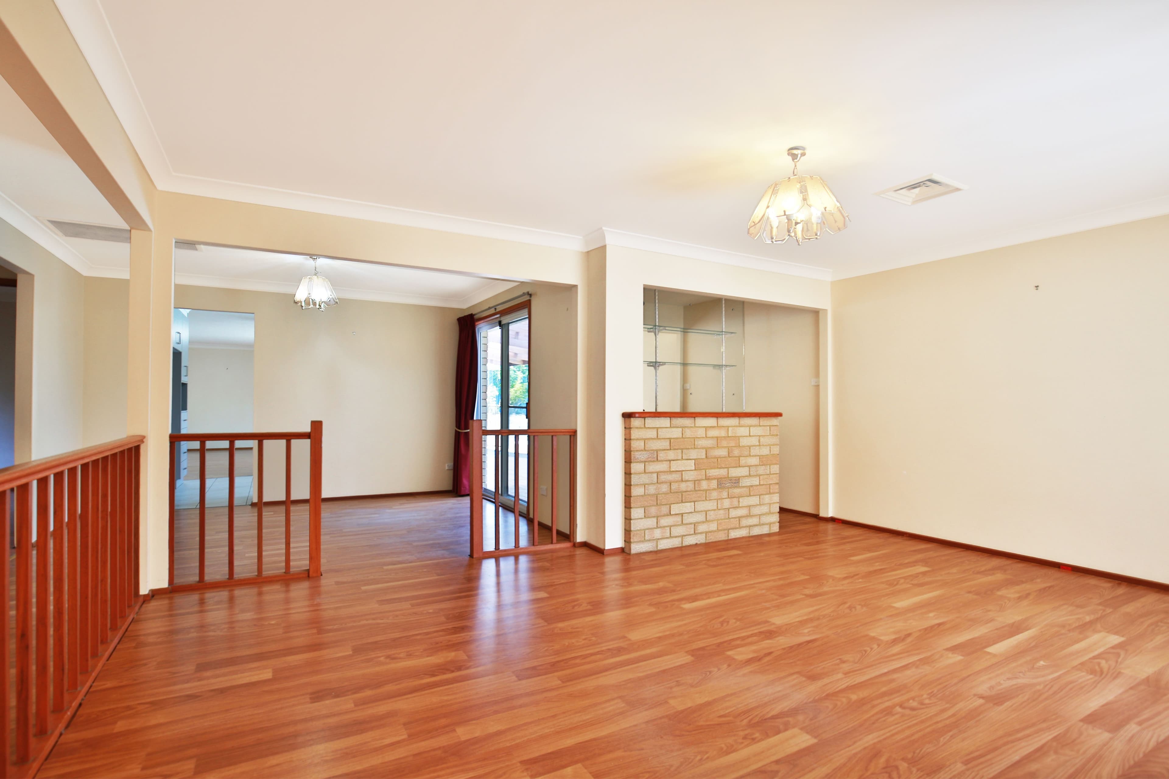 8 Coreen Close, North Nowra - Thumbnail 4