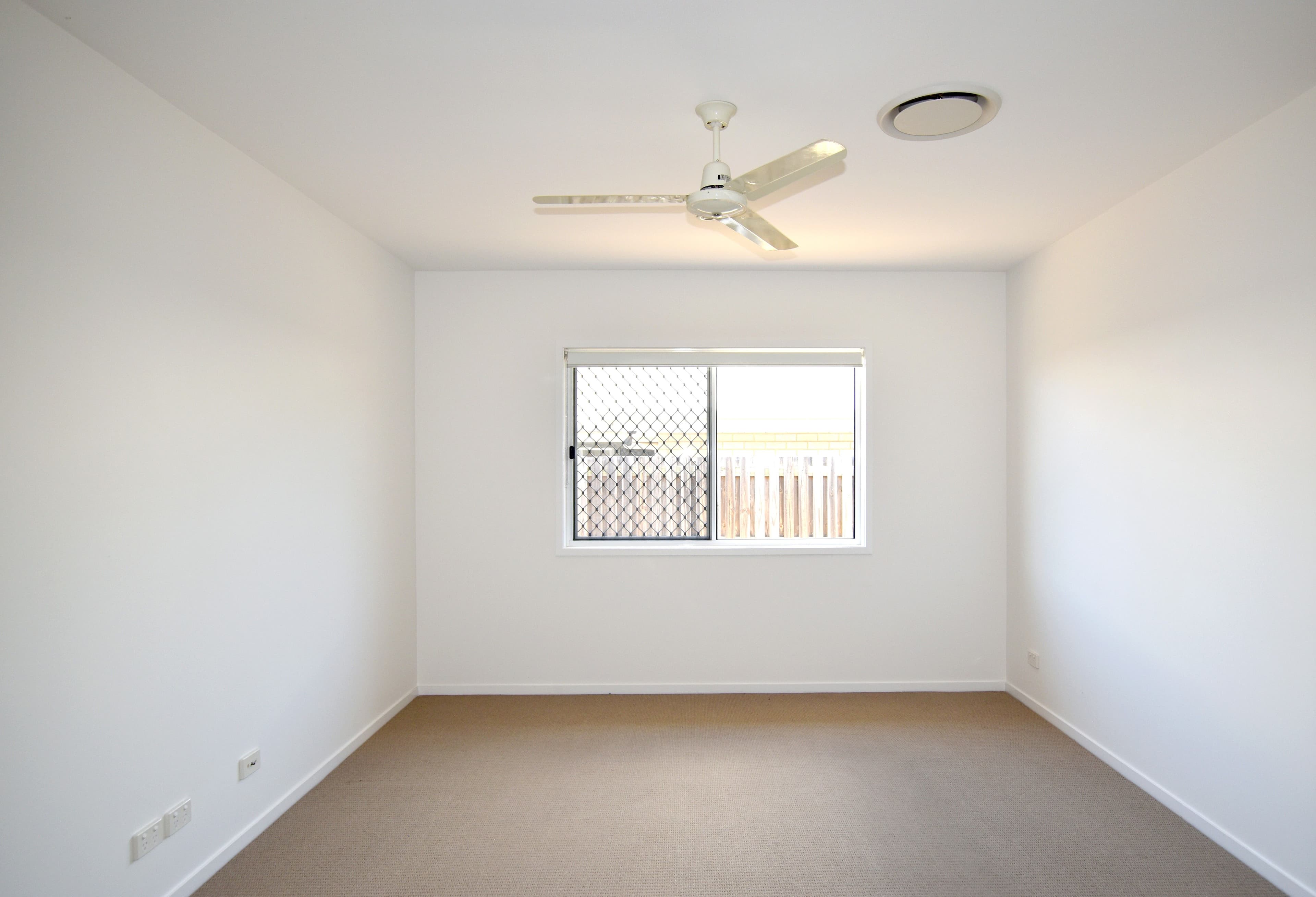 118 Emmadale Drive, New Auckland QLD 4680, New Auckland - Thumbnail 8