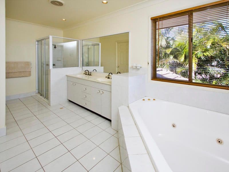 42 Hillcrest Street, ASPLEY QLD 4034, Aspley - Thumbnail 6