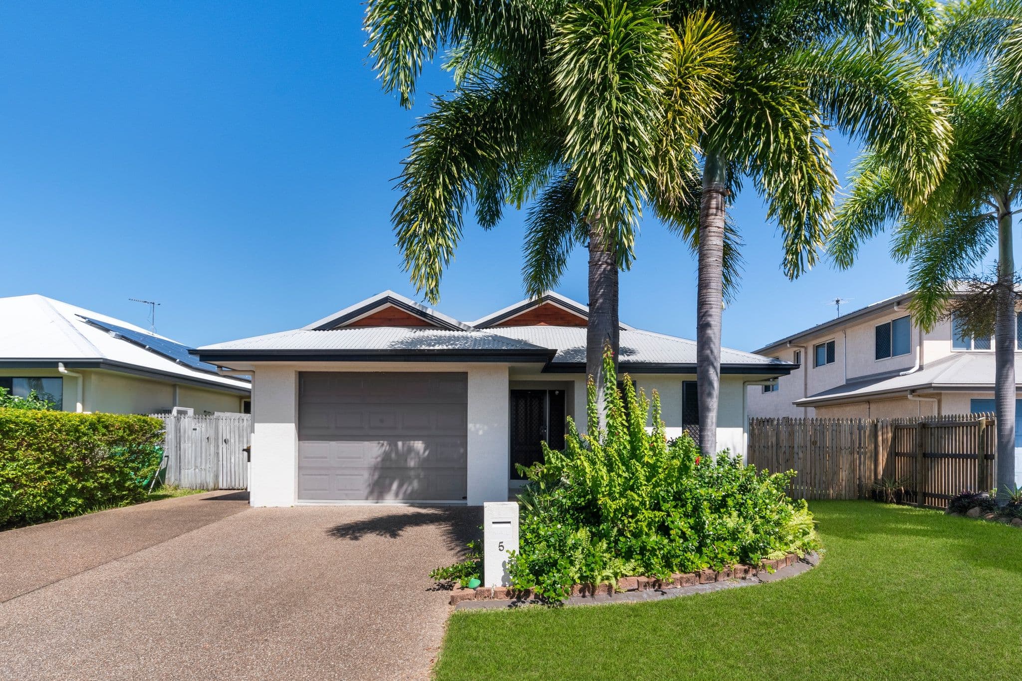 5 Carholm Court, Kirwan QLD 4817, Kirwan - Image 1