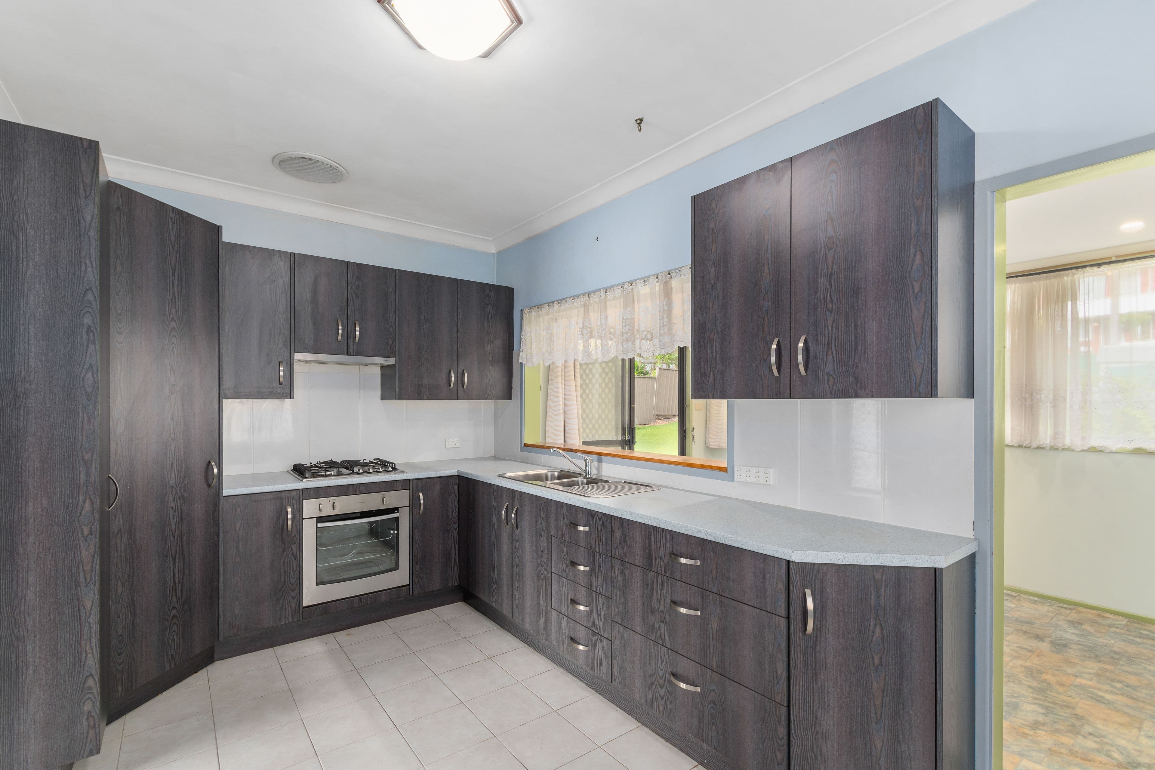 28 Tallawong Crescent, Dapto NSW 2530, Dapto - Thumbnail 2