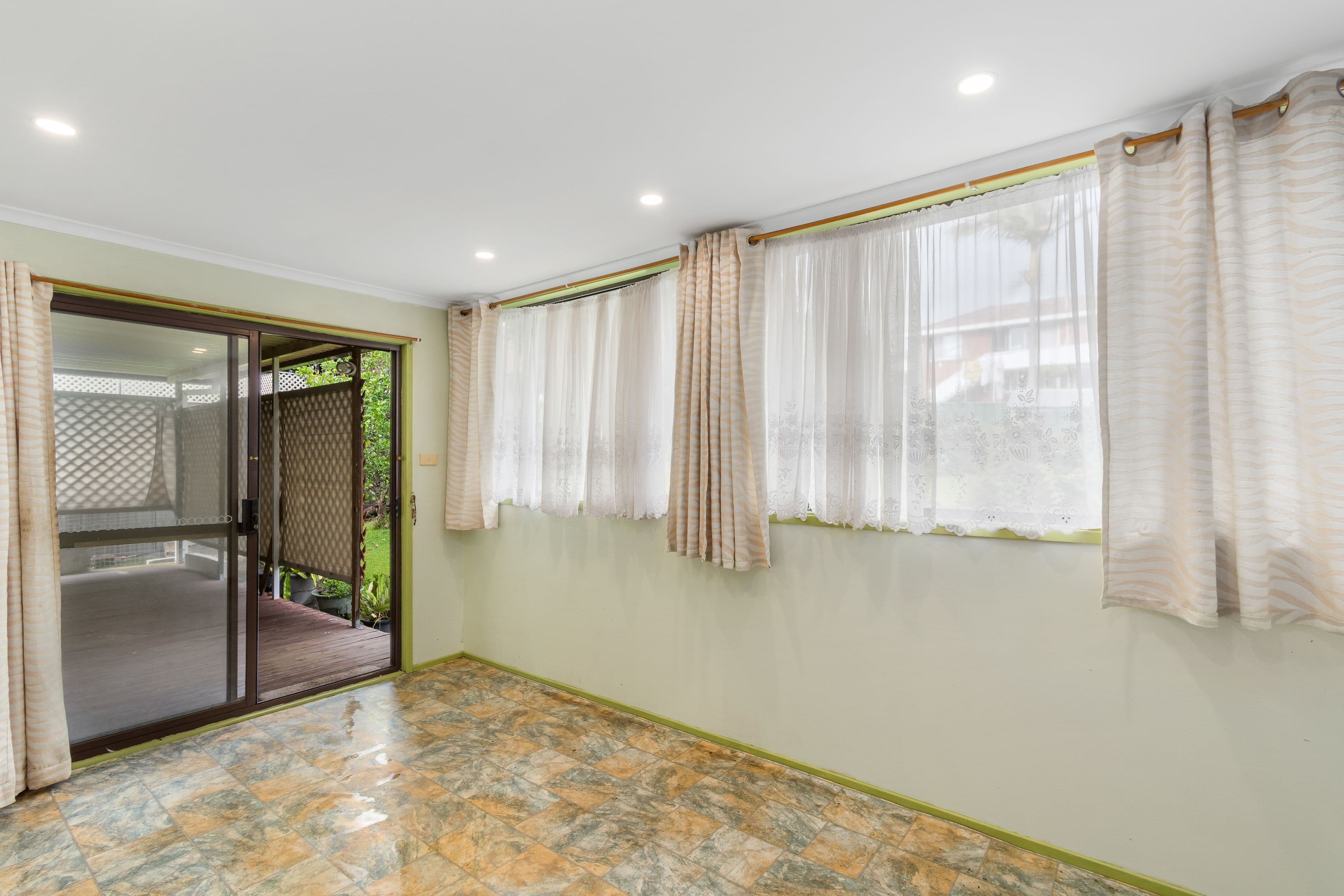 28 Tallawong Crescent, Dapto NSW 2530, Dapto - Thumbnail 6