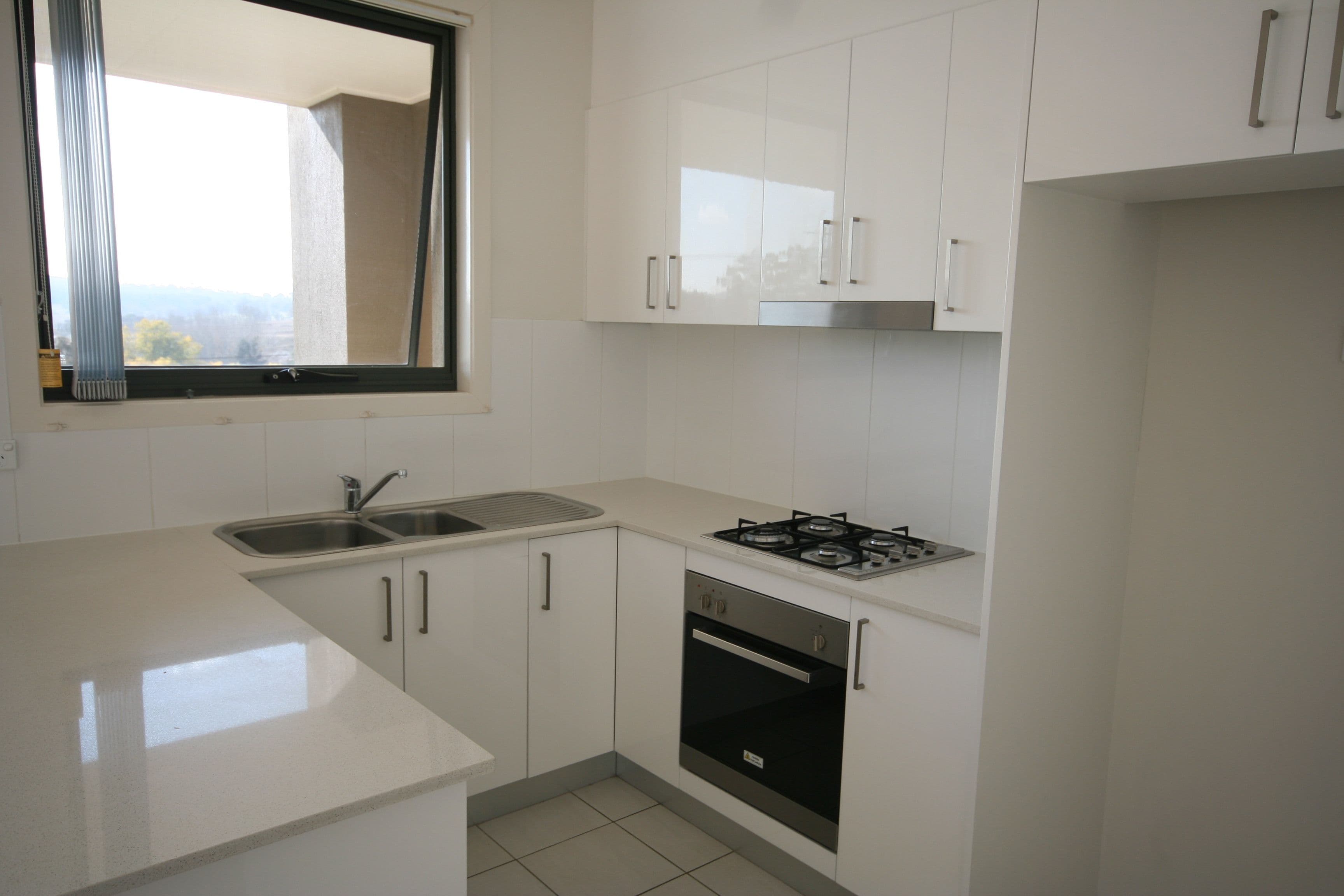 88 Henderson Road, Queanbeyan NSW 2620, Queanbeyan - Thumbnail 3