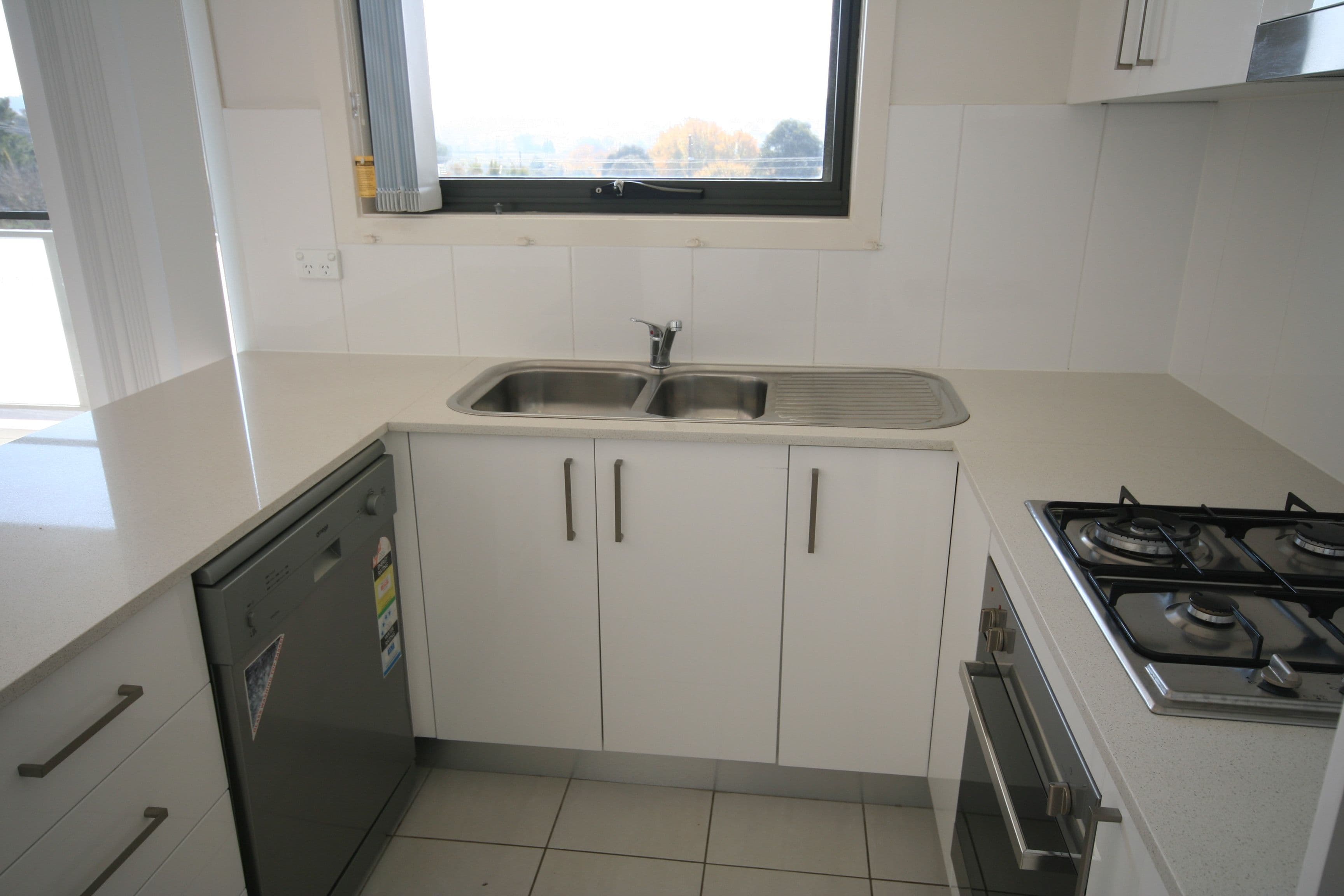 88 Henderson Road, Queanbeyan NSW 2620, Queanbeyan - Thumbnail 4