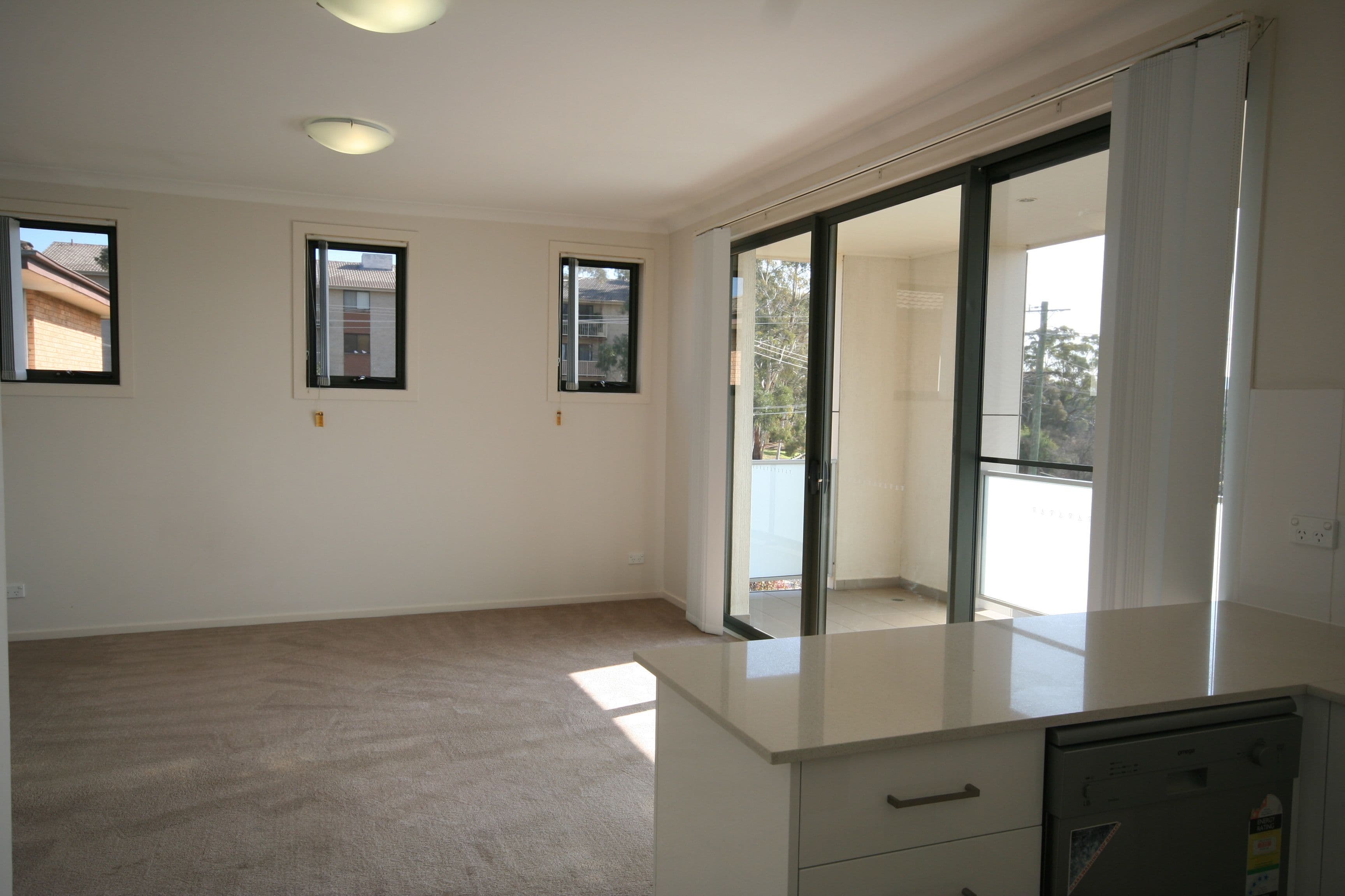 88 Henderson Road, Queanbeyan NSW 2620, Queanbeyan - Thumbnail 5