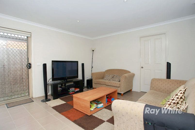 21 Pepperbush Circuit, CRANBOURNE VIC 3977, Cranbourne - Thumbnail 5