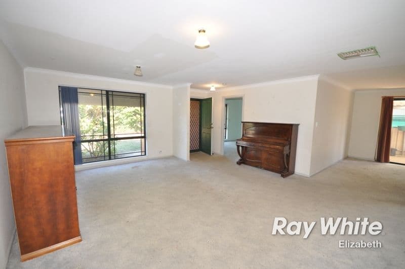 43 Jacaranda Drive, CRAIGMORE SA 5114, Craigmore - Thumbnail 5