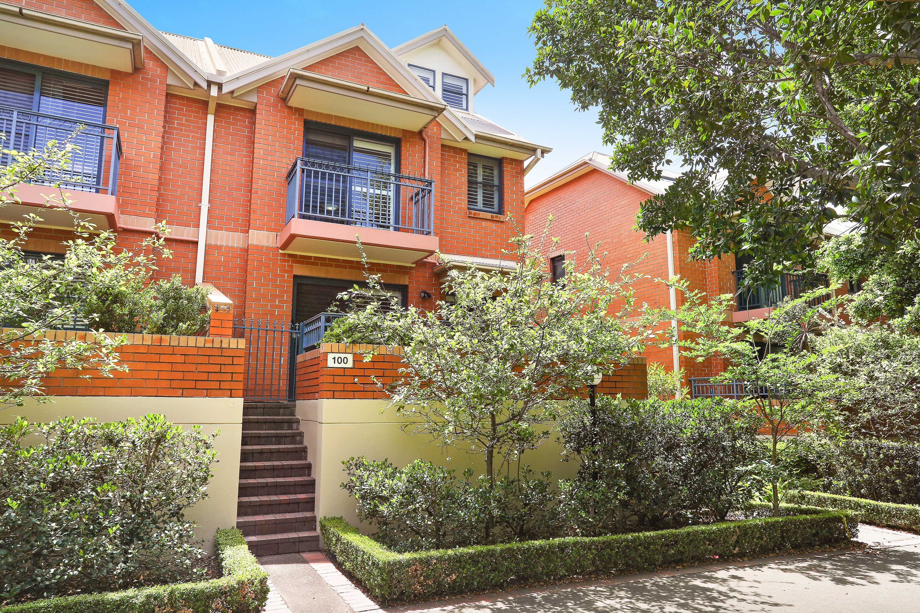 16 Overdale Drive, Bourkelands, Bourkelands - Image 1