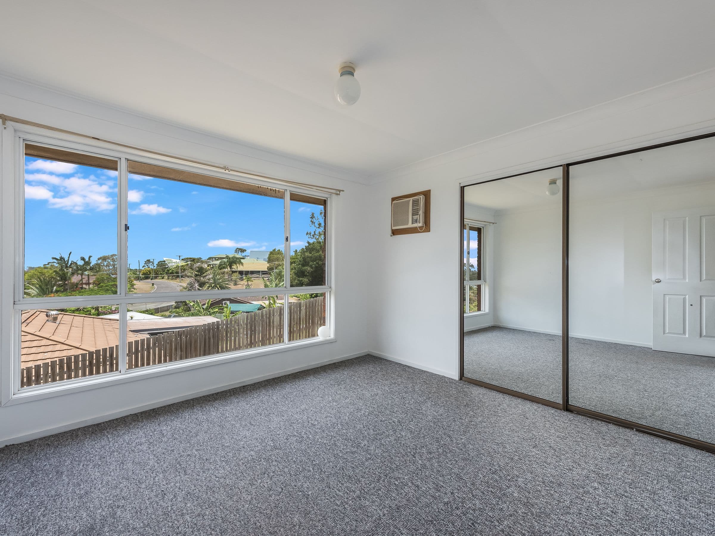 6 Helisma Court, Mount Warren Park QLD 4207, Mount Warren Park - Thumbnail 5