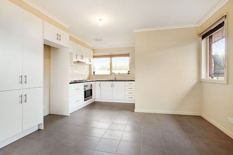 62 Barry Street, RESERVOIR VIC 3073, Reservoir - Thumbnail 2