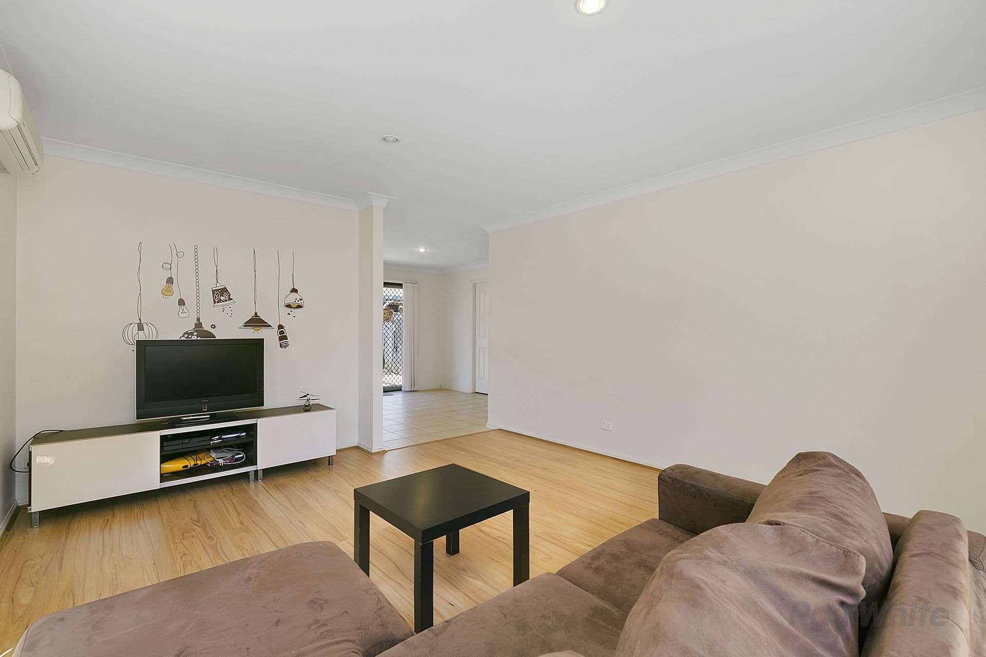 6 Elizabeth Avenue, Grafton - Thumbnail 2