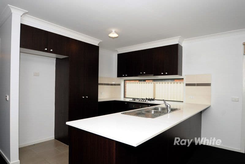 53 Victory Drive, PAKENHAM VIC 3810, Pakenham - Thumbnail 3