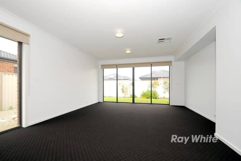 53 Victory Drive, PAKENHAM VIC 3810, Pakenham - Thumbnail 5