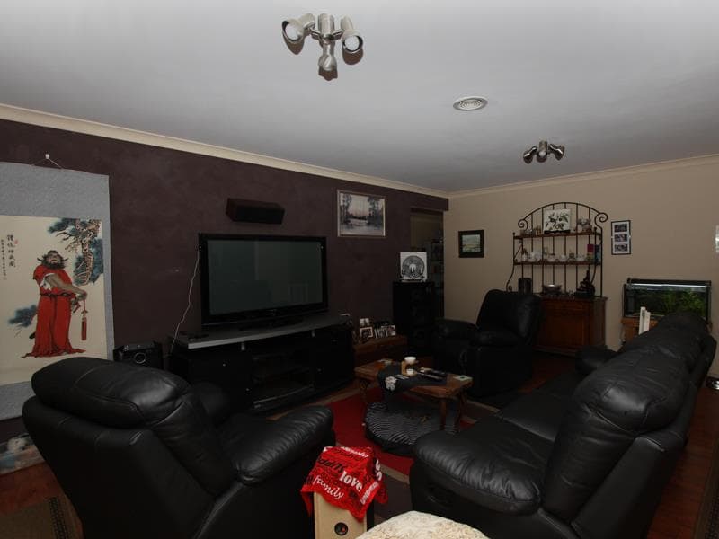 2/392 Princes Highway, Werribee - Thumbnail 4