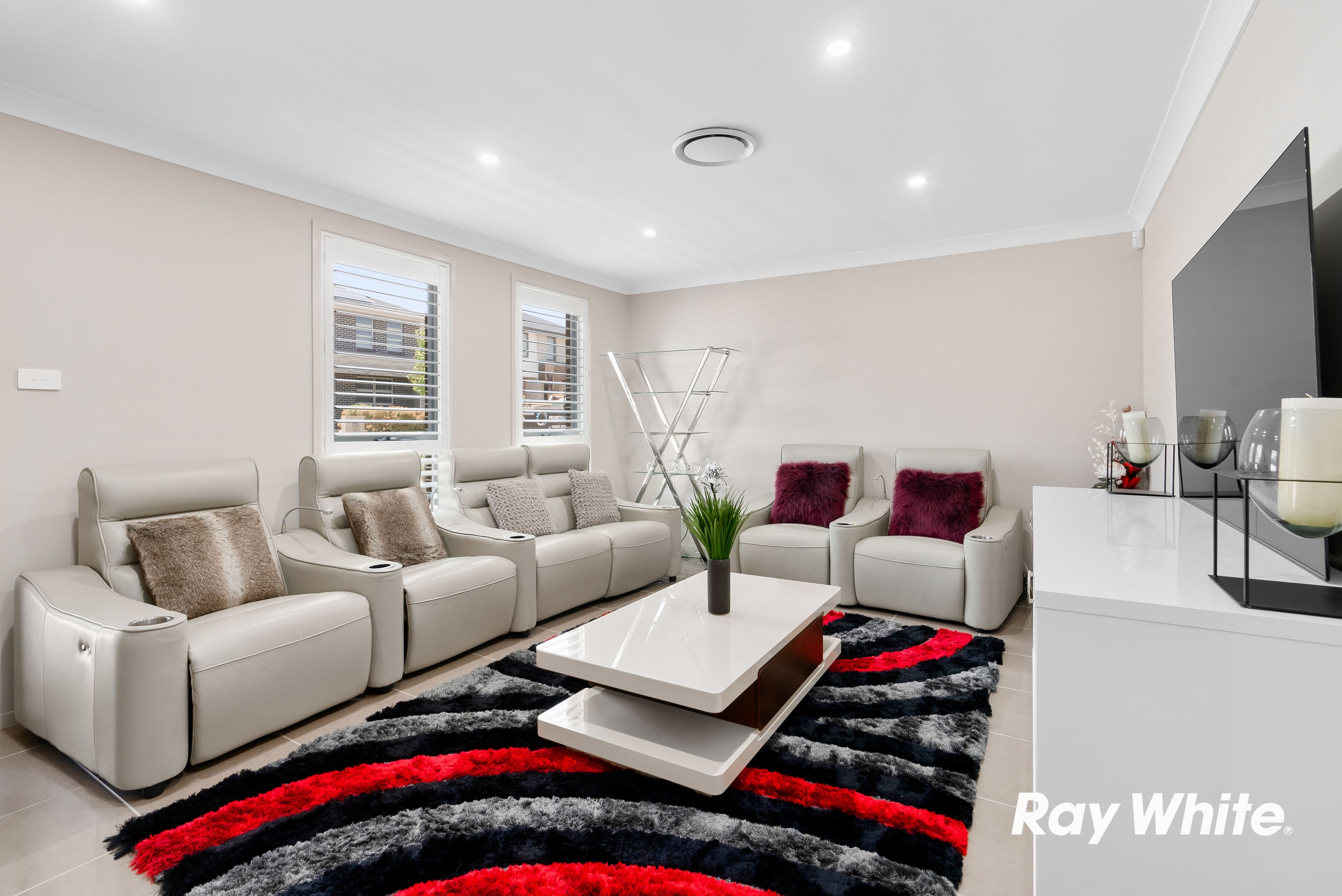 5 Yvette Street, Schofields NSW 2762, Schofields - Thumbnail 2