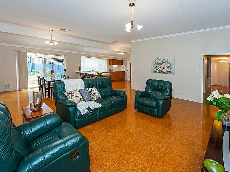 13 Cadden Street, EAST VICTORIA PARK WA 6101, East Victoria Park - Thumbnail 2
