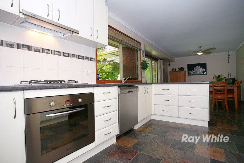 9 Butler Court, CRANBOURNE VIC 3977, Cranbourne - Image 1
