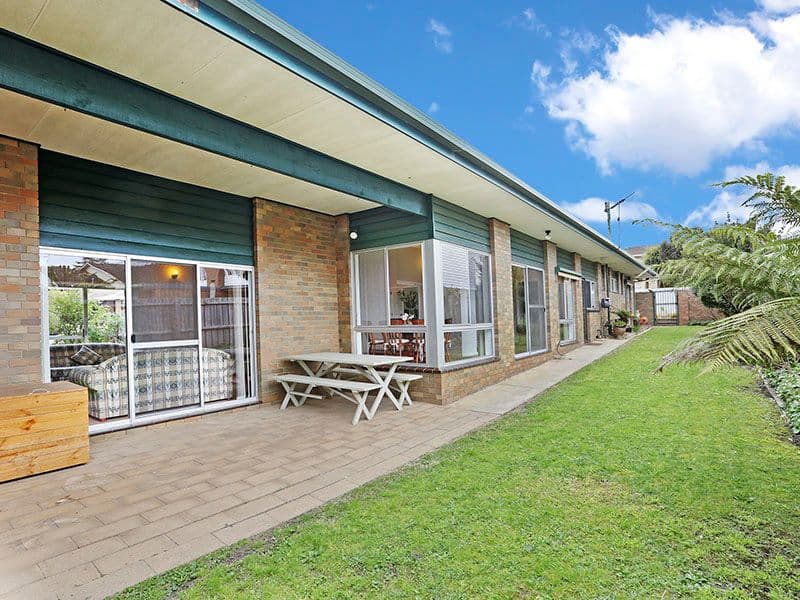 7 St Elmo Crescent, Highton VIC 3216, Highton - Image 1