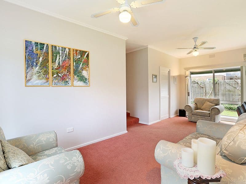 7 St Elmo Crescent, Highton VIC 3216, Highton - Thumbnail 7